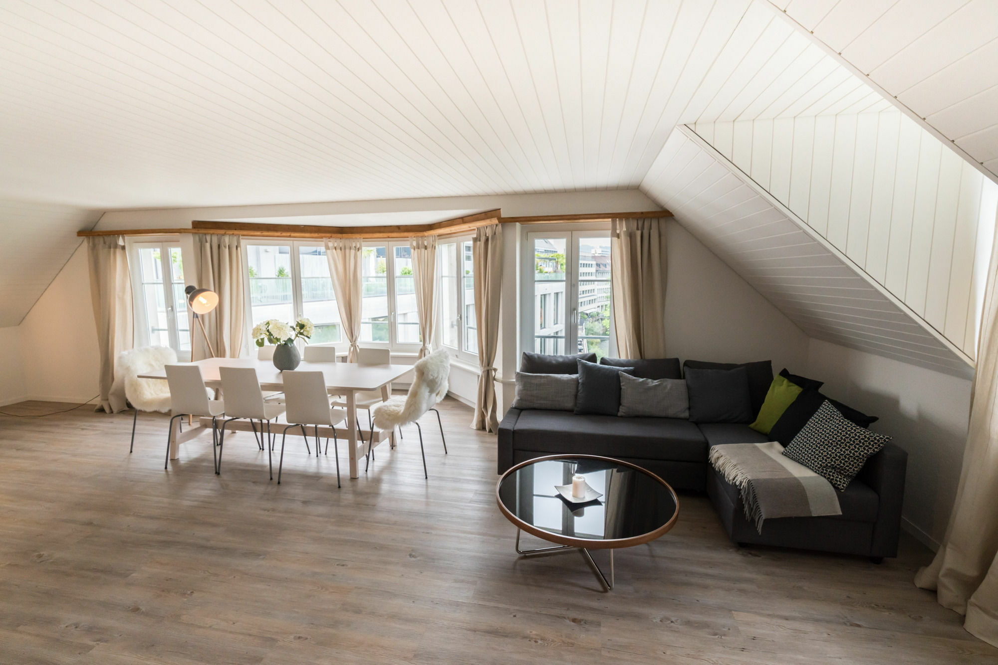Loewenplatz Apartment Near Station By Airhome Zurich Extérieur photo